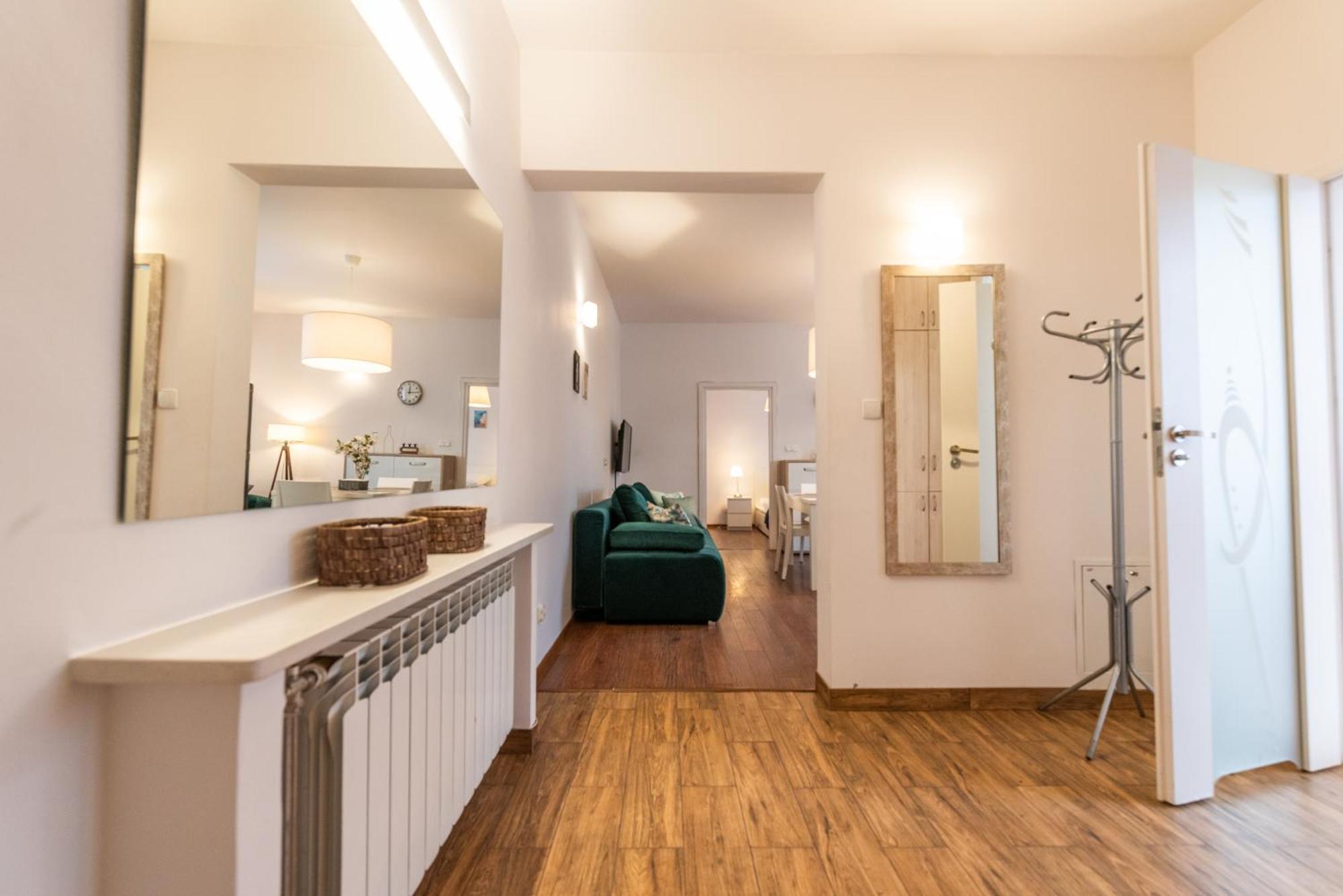 Cozy - Bosacka 10 Street *