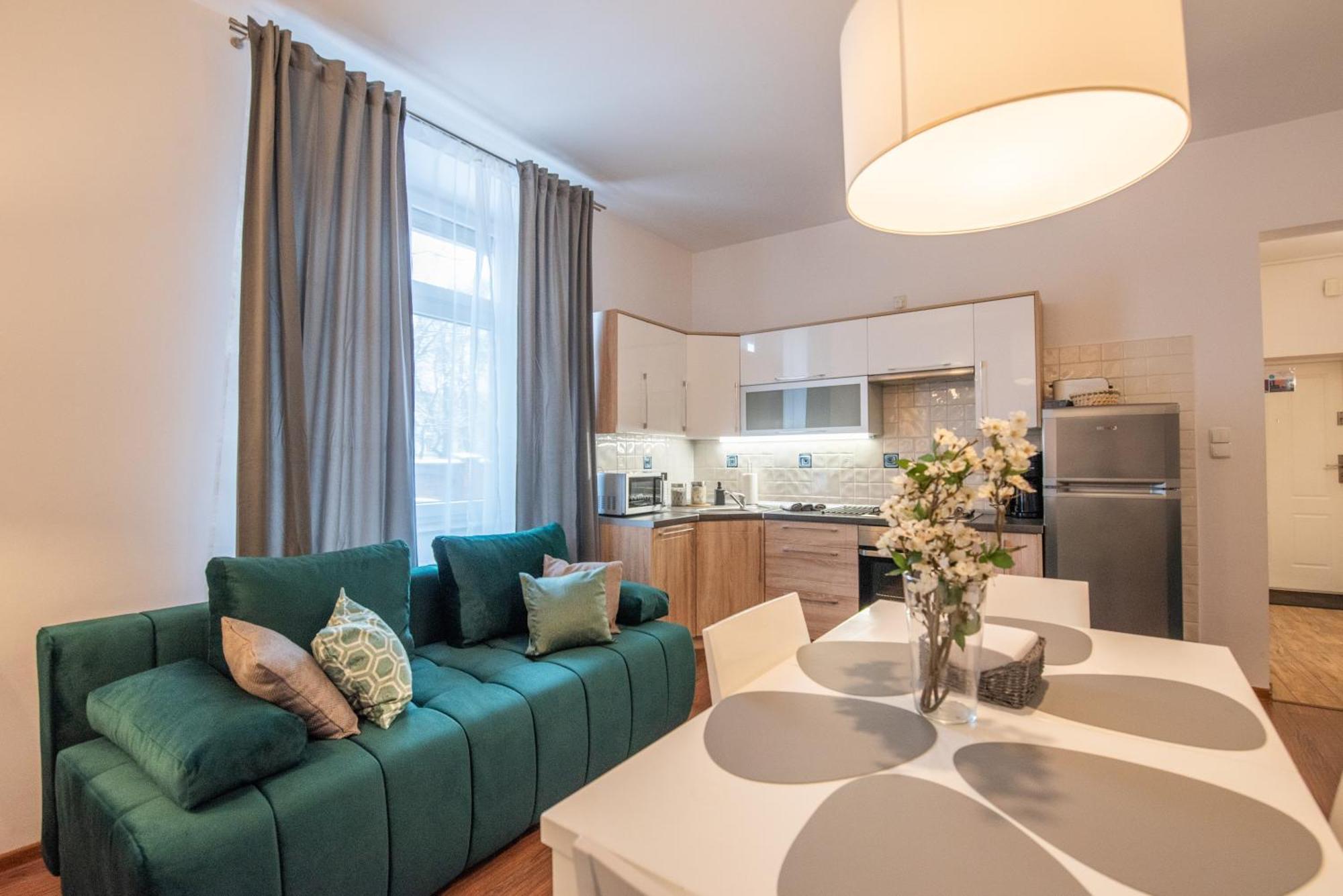 Cozy - Bosacka 10 Street